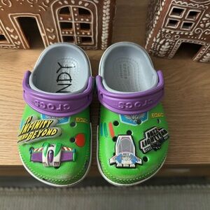 Toddler Buzz Lightyear Crocs C7